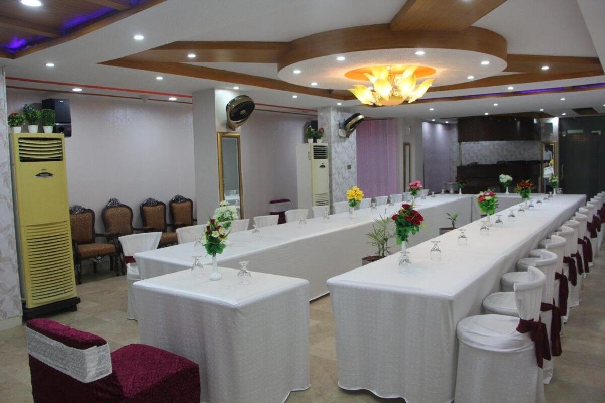 Hotel The Leschanze Lahore Exterior photo