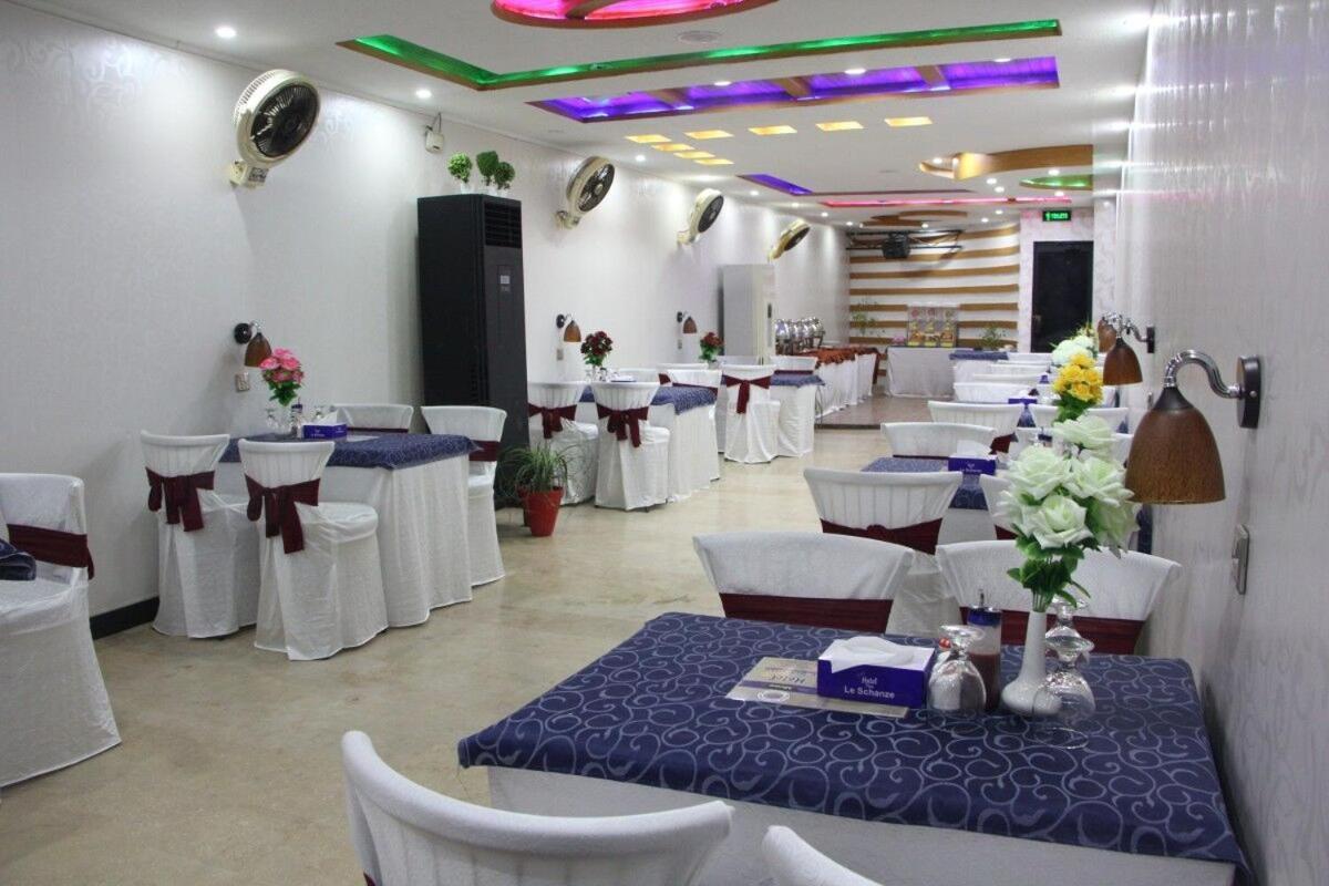 Hotel The Leschanze Lahore Exterior photo